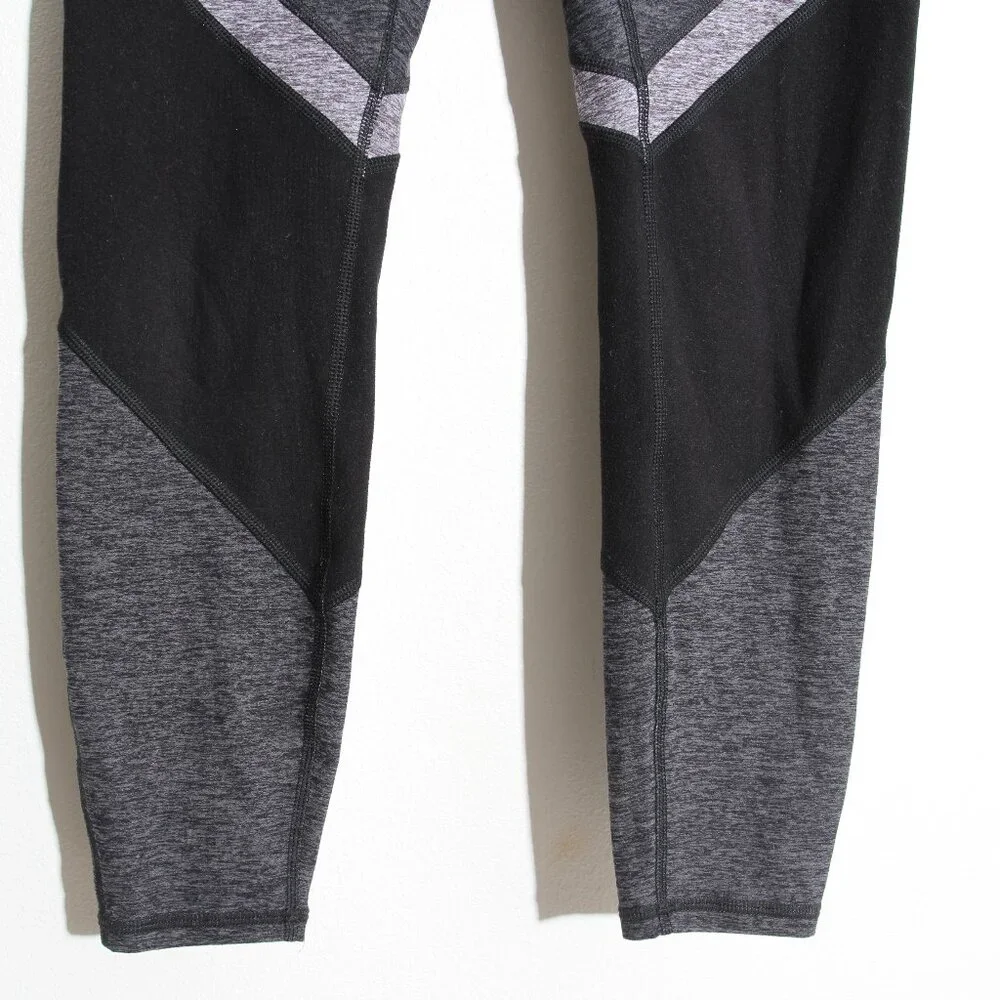 ALO Yoga 7/8 High-Waist AloSoft Sheila Legging Black Gray High Rise Stripe Sz XS